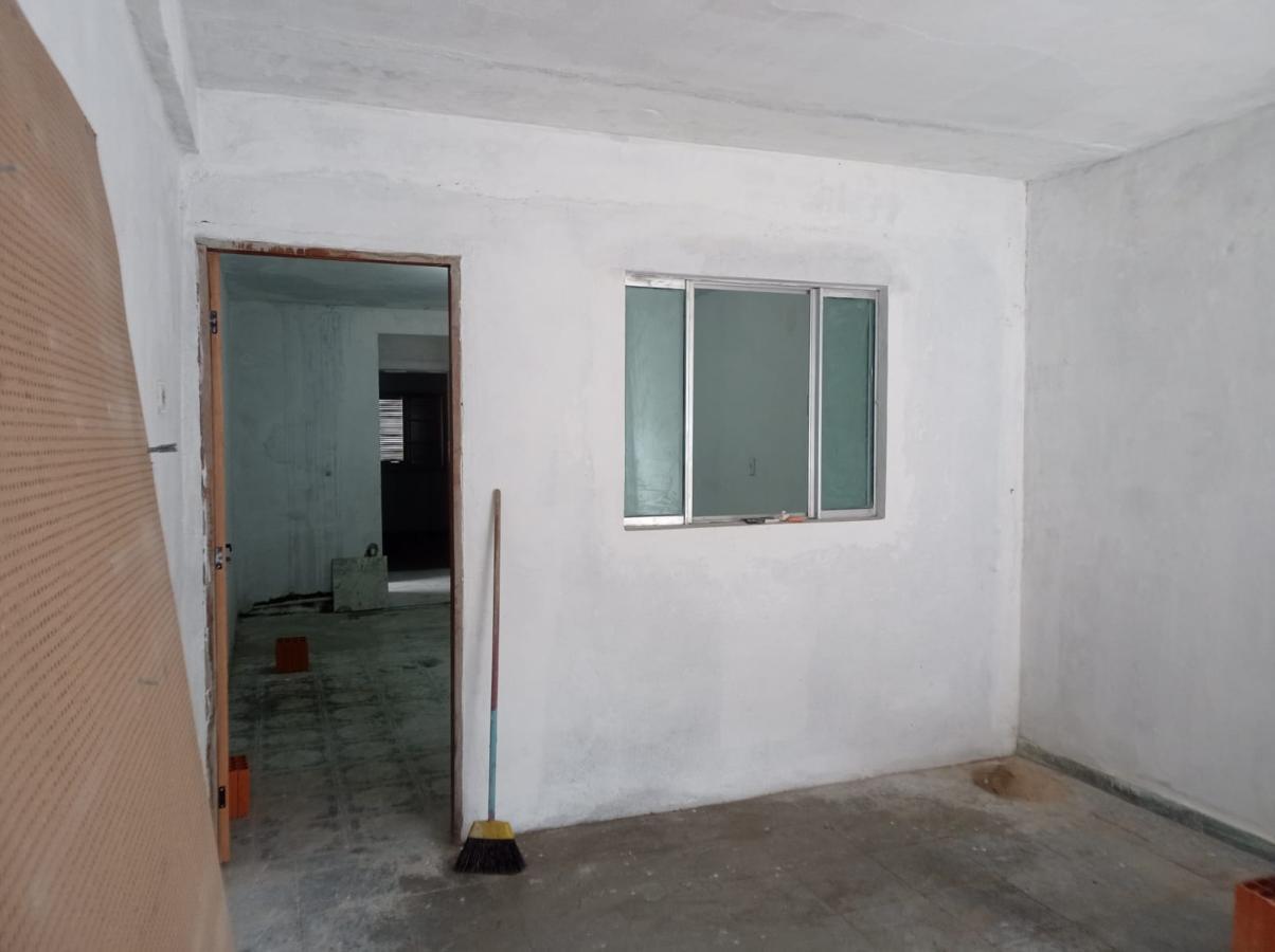 Sobrado à venda com 4 quartos, 200m² - Foto 10