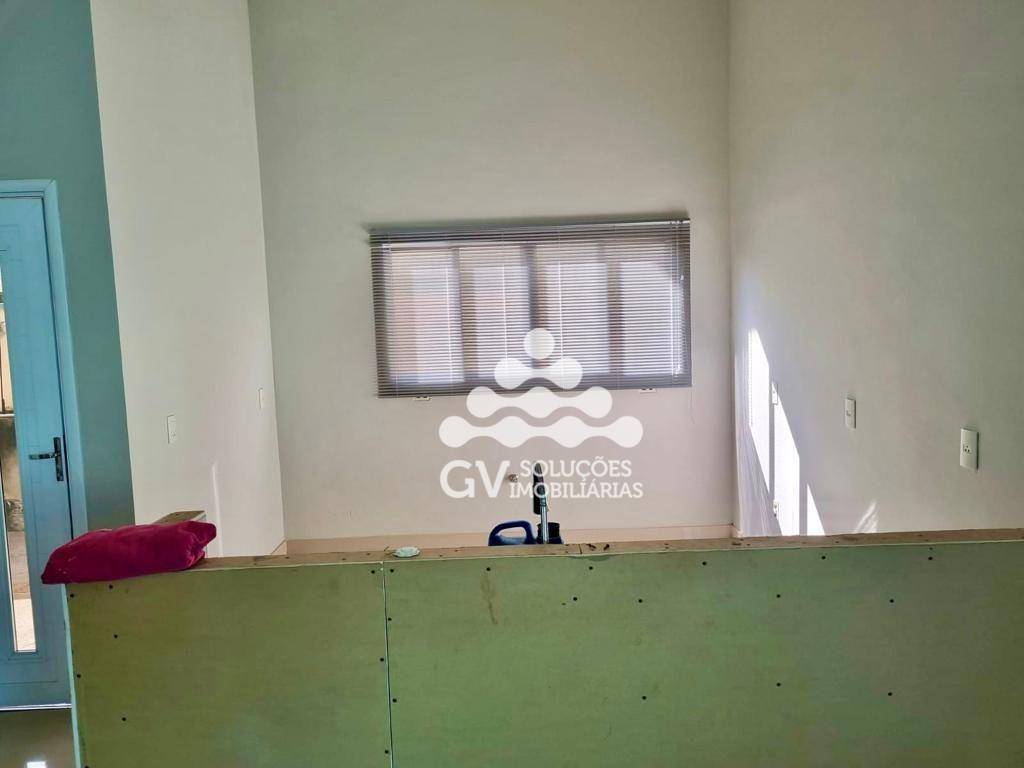 Casa à venda com 3 quartos, 196m² - Foto 14