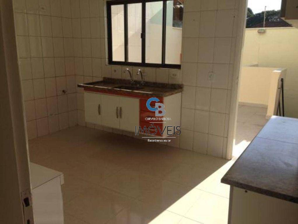 Sobrado à venda com 3 quartos, 120m² - Foto 4