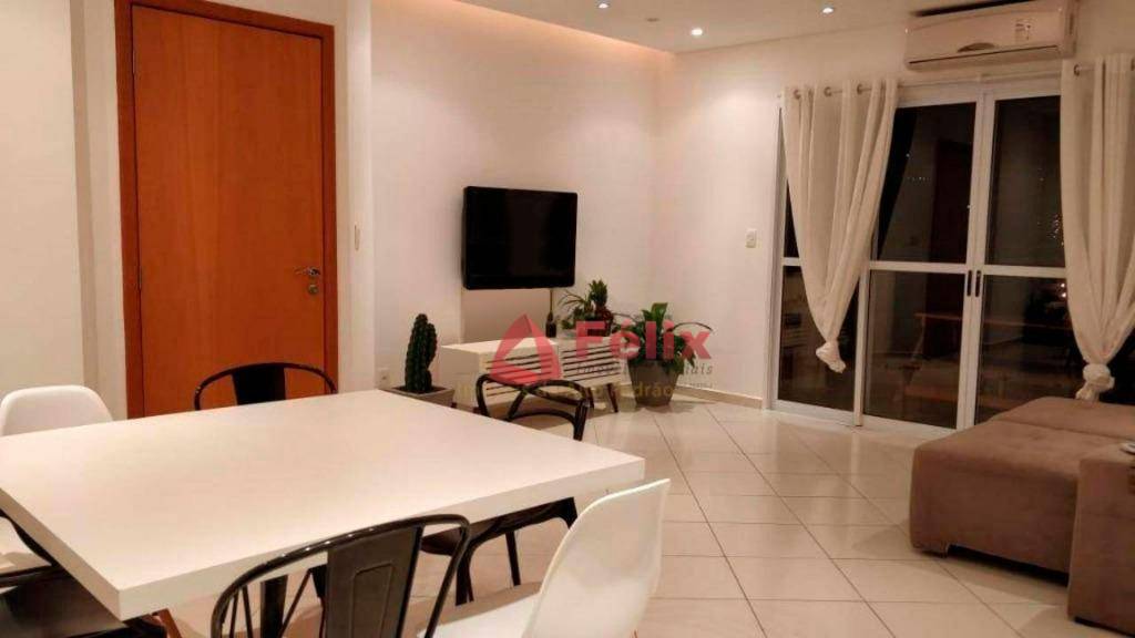 Apartamento à venda com 3 quartos, 135m² - Foto 2