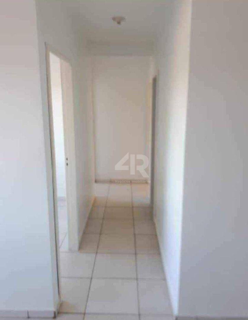 Apartamento à venda com 3 quartos, 65m² - Foto 4