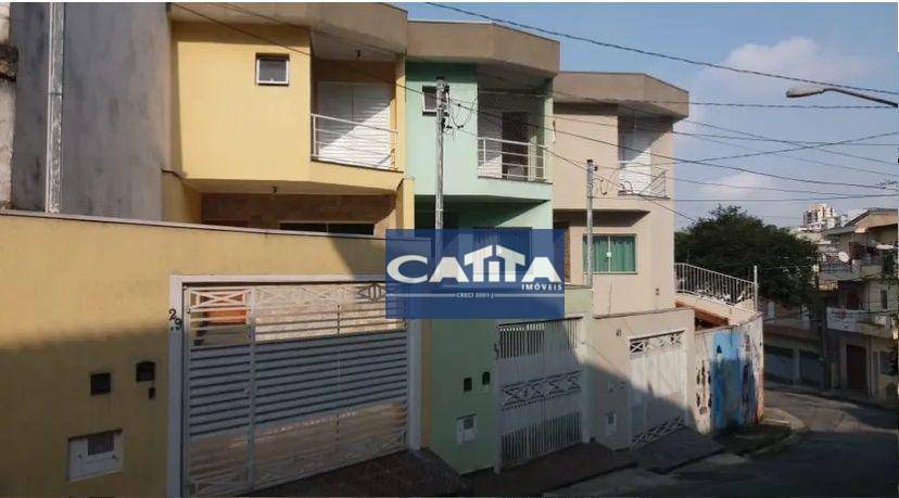 Casa para alugar com 3 quartos, 140m² - Foto 1