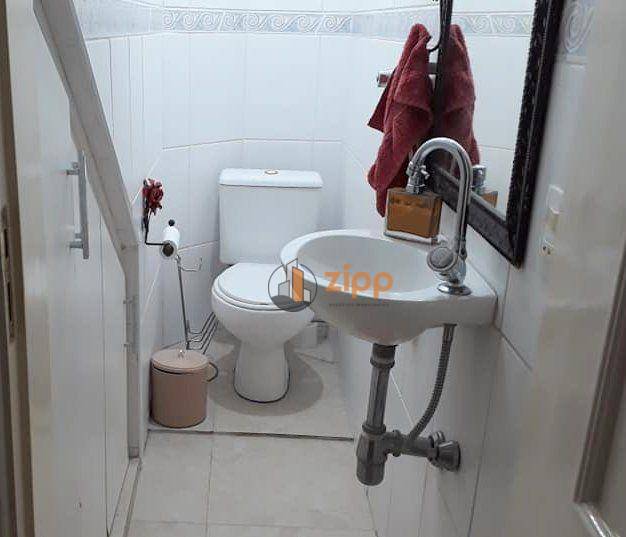 Sobrado à venda com 3 quartos, 200m² - Foto 20