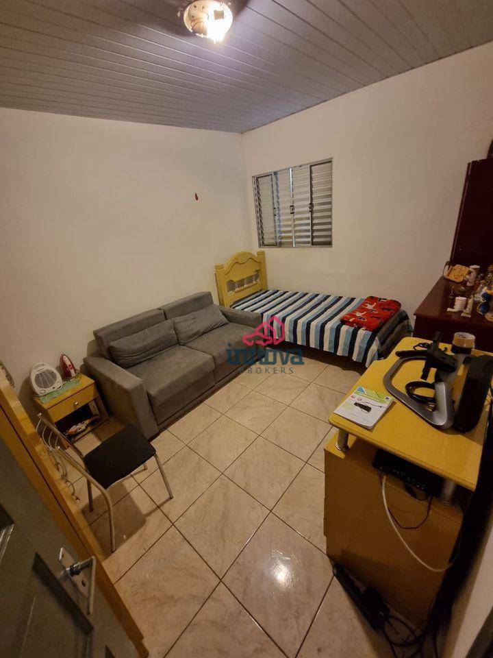 Casa à venda com 3 quartos, 248m² - Foto 14