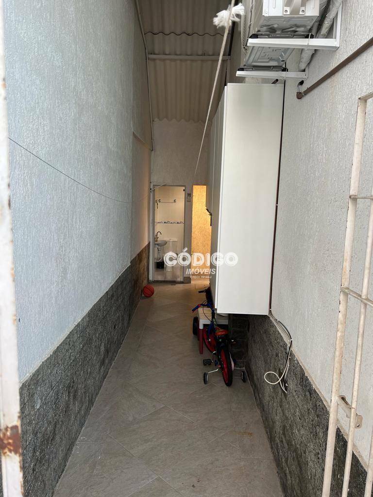 Sobrado à venda com 4 quartos, 333m² - Foto 18