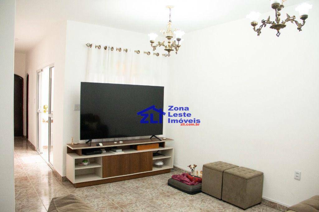 Casa à venda com 2 quartos, 98m² - Foto 1