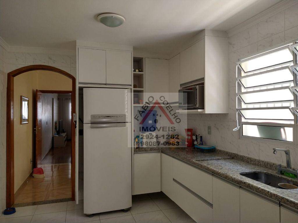 Sobrado à venda com 3 quartos, 180m² - Foto 5