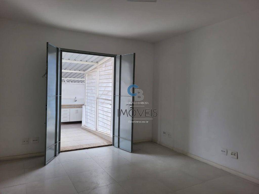 Sobrado para alugar com 3 quartos, 125m² - Foto 13