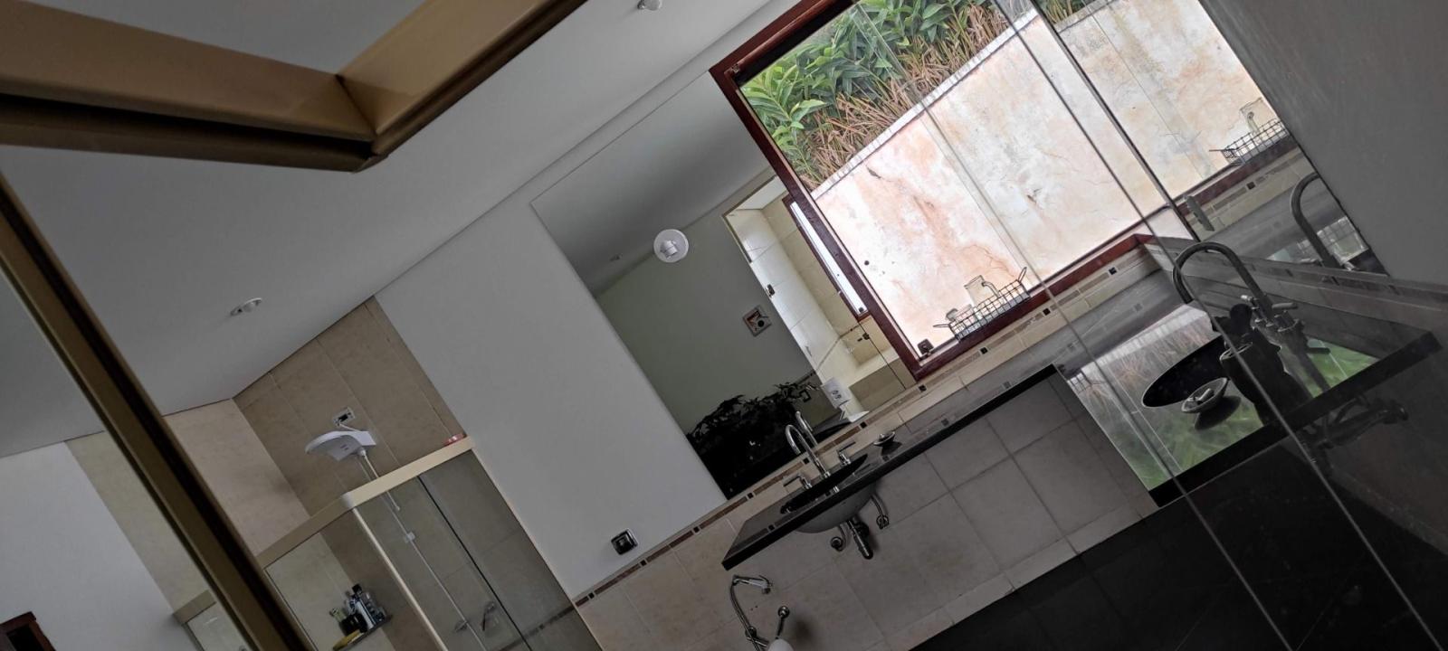 Casa para alugar com 5 quartos, 1360m² - Foto 7
