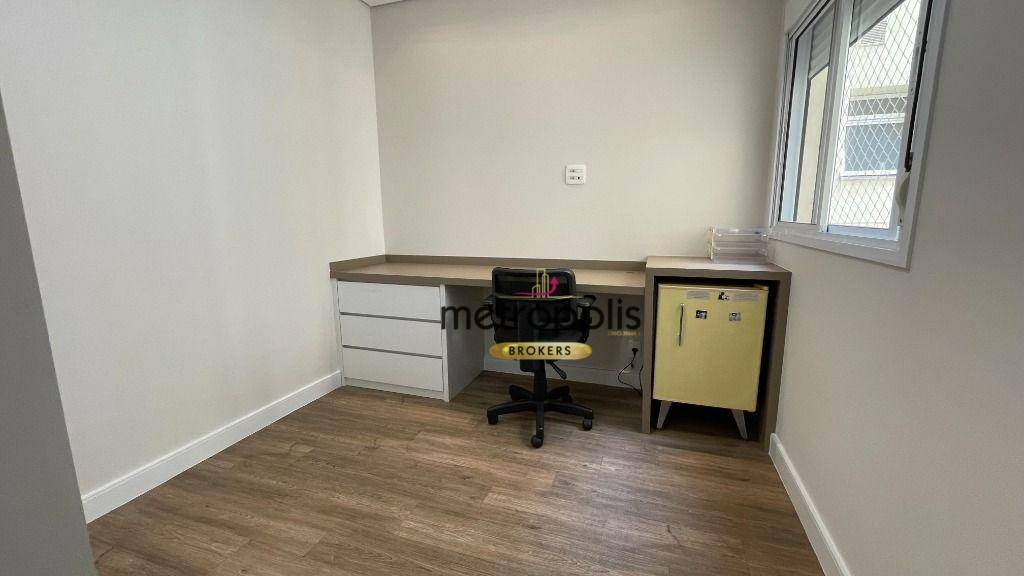 Apartamento para alugar com 3 quartos, 135m² - Foto 19