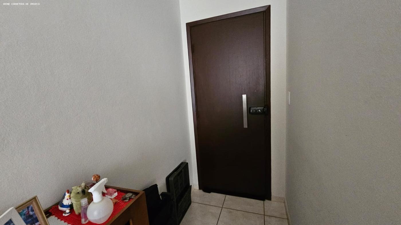 Apartamento à venda com 3 quartos, 66m² - Foto 20