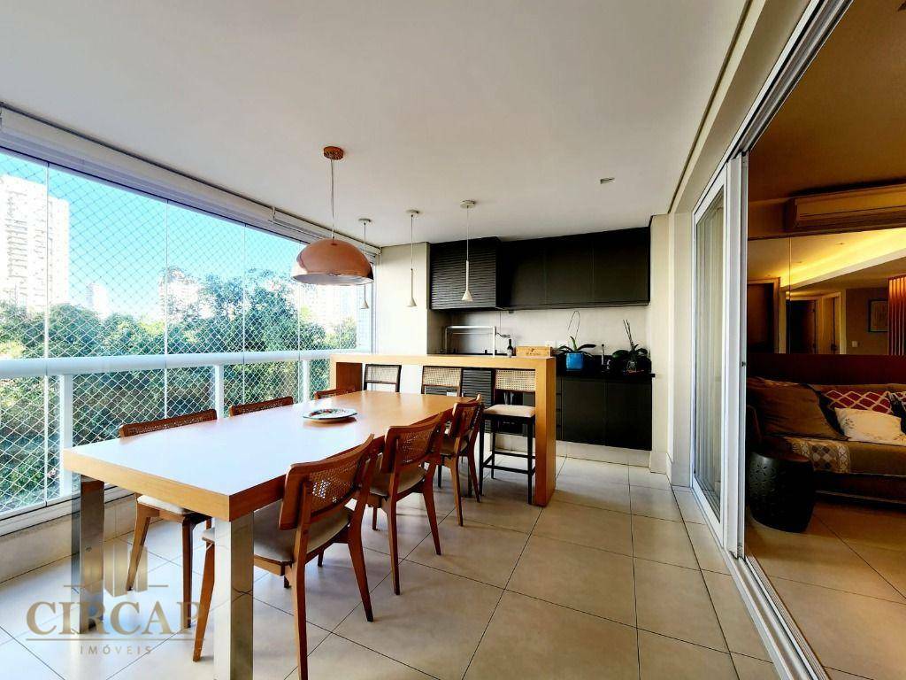 Apartamento à venda com 3 quartos, 118m² - Foto 4