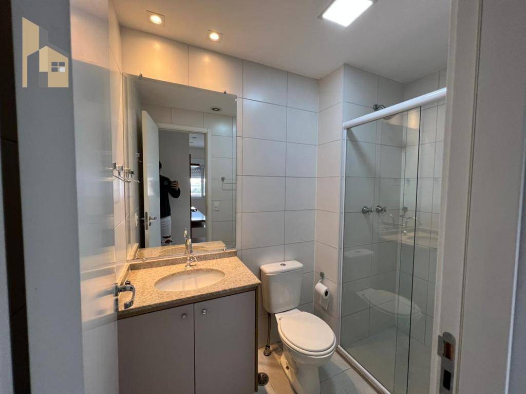 Apartamento à venda com 2 quartos, 70m² - Foto 12