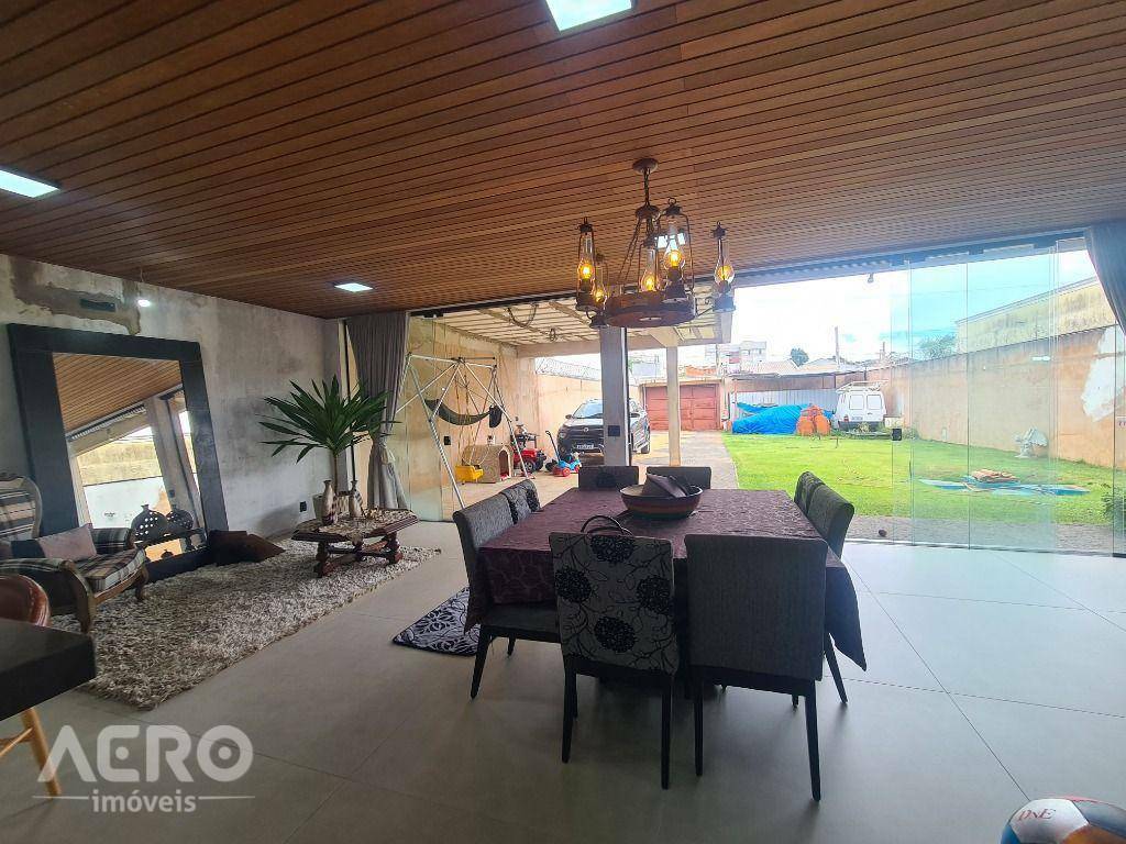 Casa à venda com 2 quartos, 280m² - Foto 23