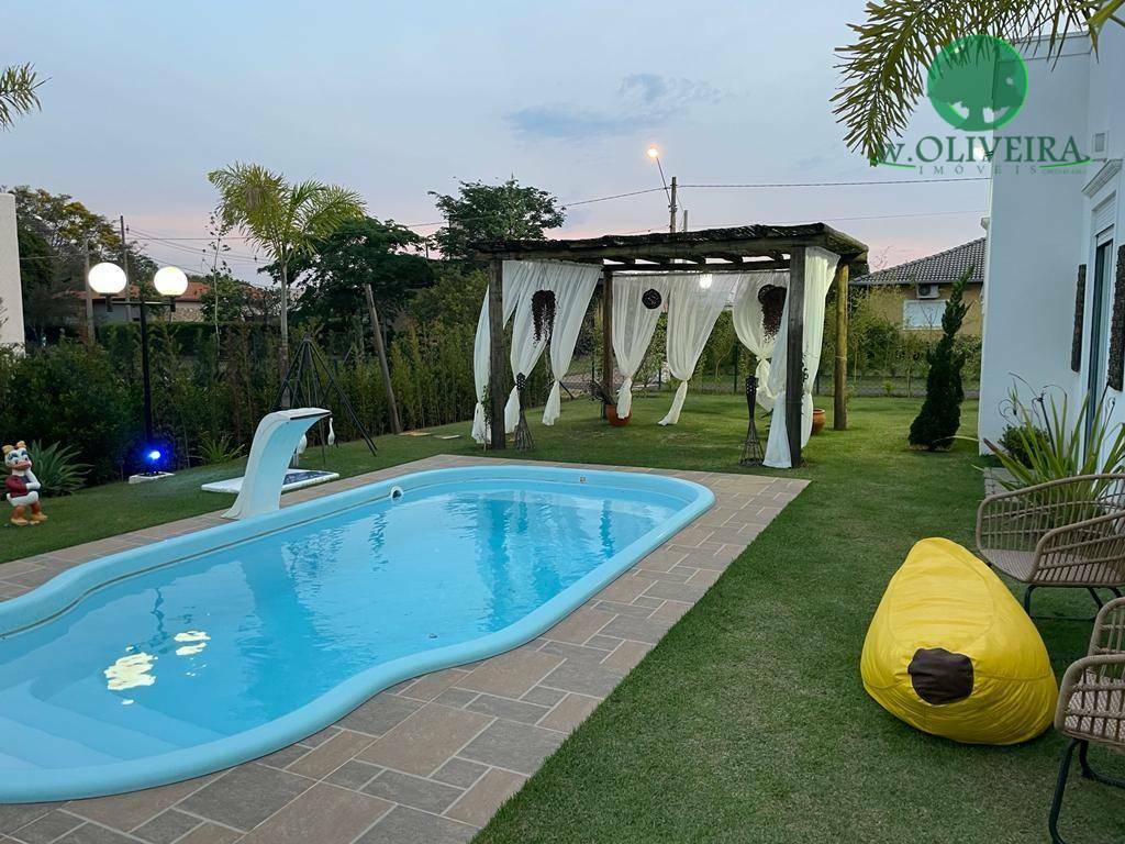 Casa de Condomínio à venda com 3 quartos, 320m² - Foto 31