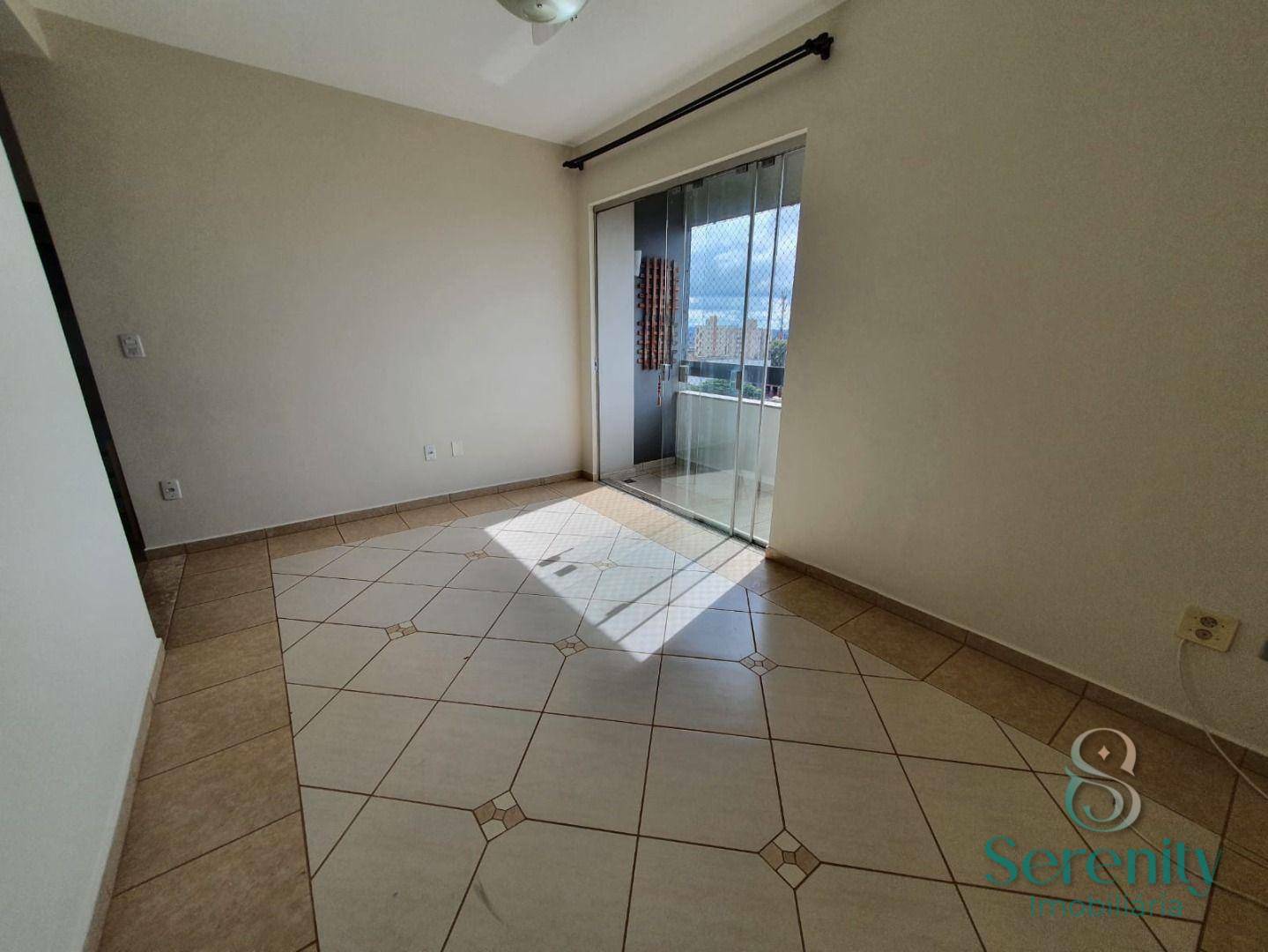 Apartamento à venda com 3 quartos, 93m² - Foto 4