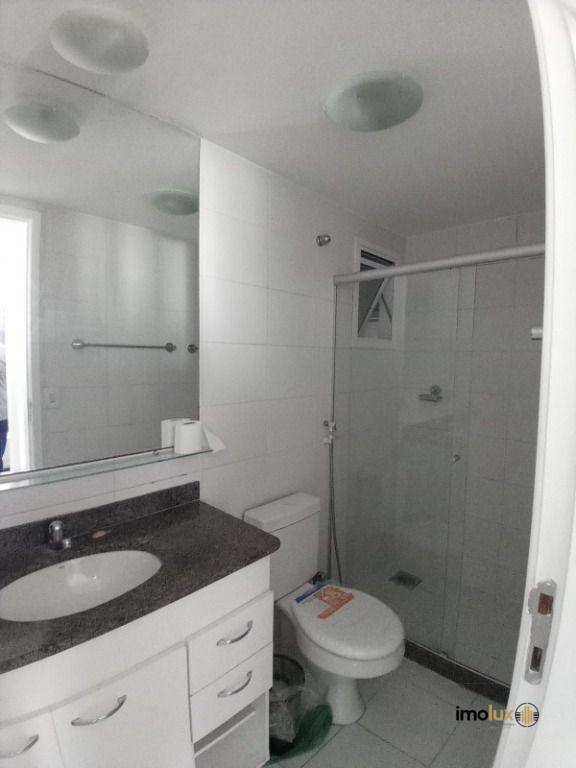 Apartamento para alugar com 1 quarto, 50m² - Foto 7