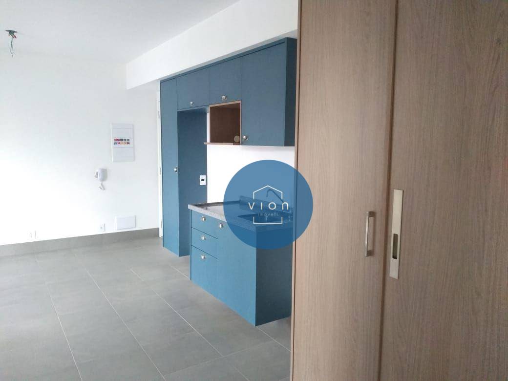 Apartamento para alugar com 3 quartos, 83m² - Foto 14