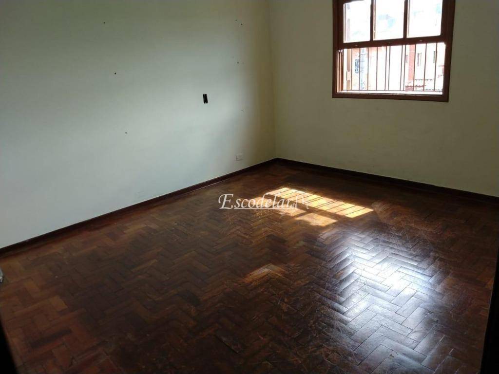 Sobrado à venda com 3 quartos, 200m² - Foto 18