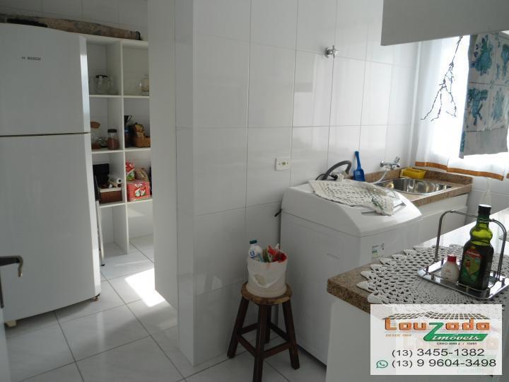 Apartamento à venda com 3 quartos, 200m² - Foto 2