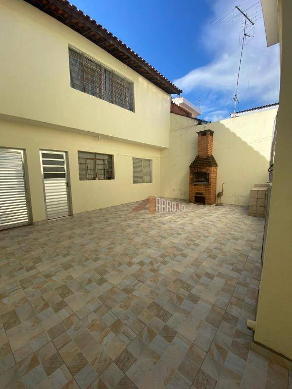 Sobrado à venda com 3 quartos, 260m² - Foto 11