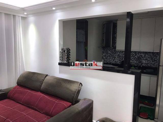 Apartamento à venda com 2 quartos, 61m² - Foto 3