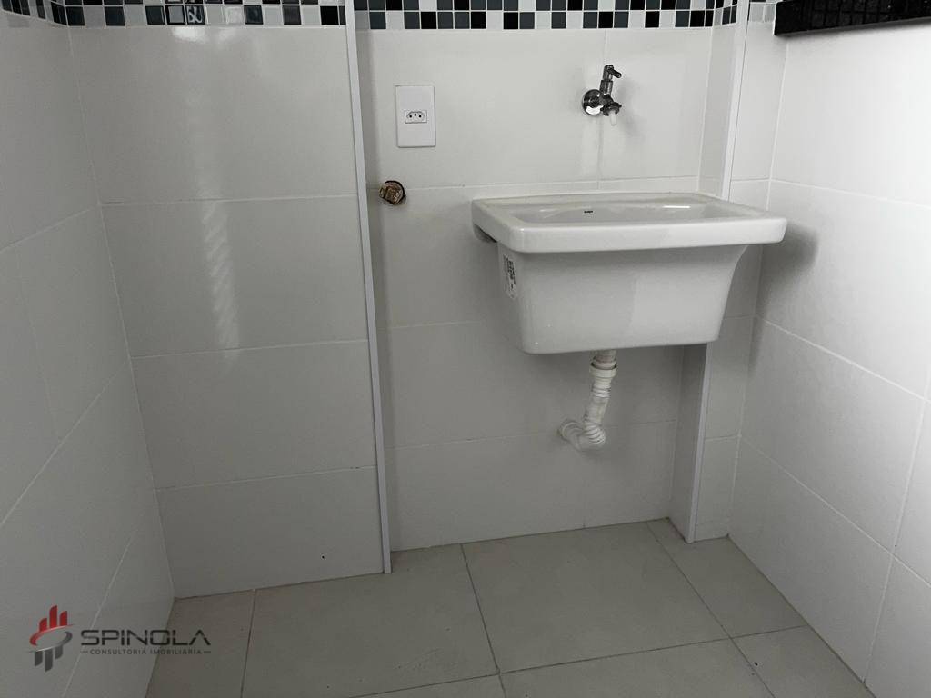 Apartamento à venda com 2 quartos, 75m² - Foto 22