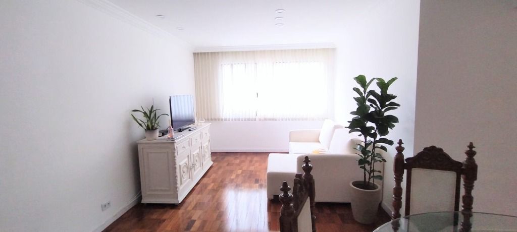 Apartamento à venda com 3 quartos, 93m² - Foto 4