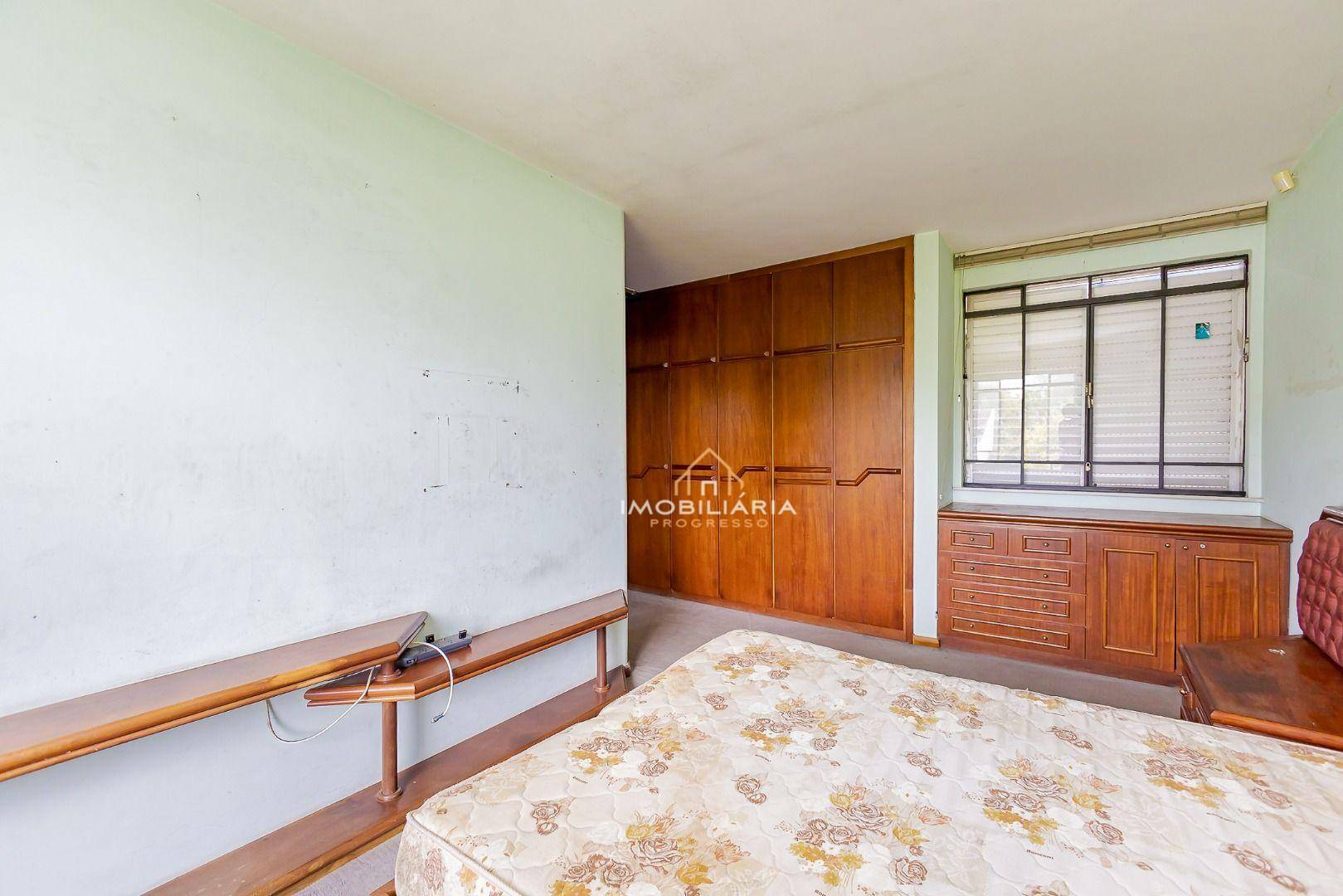 Casa para alugar com 4 quartos, 285m² - Foto 64