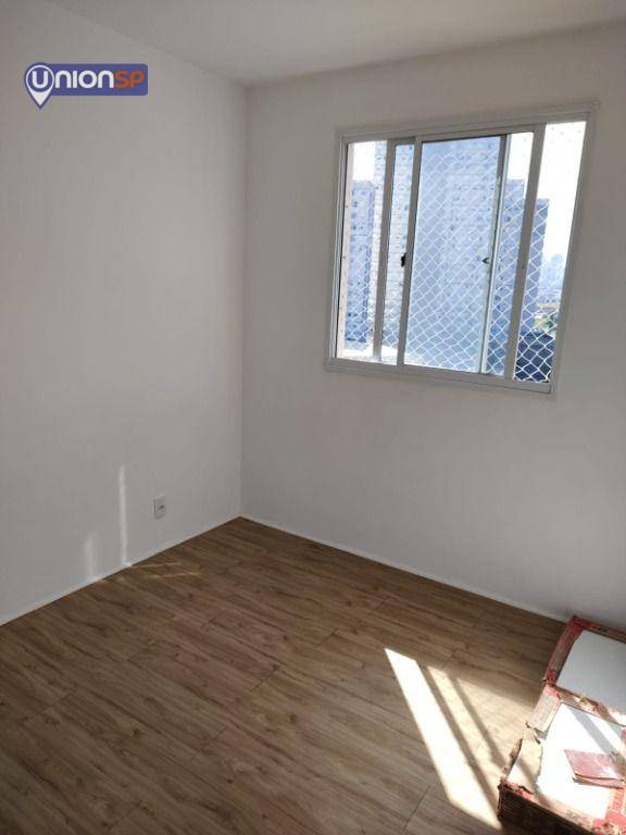 Apartamento à venda com 2 quartos, 40m² - Foto 8