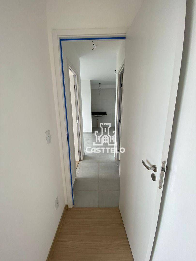 Apartamento à venda com 2 quartos, 47m² - Foto 15