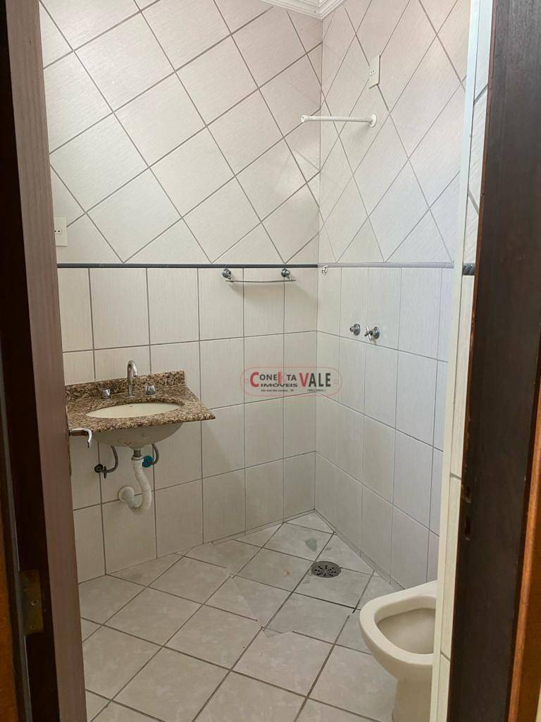 Casa à venda com 3 quartos, 190m² - Foto 10