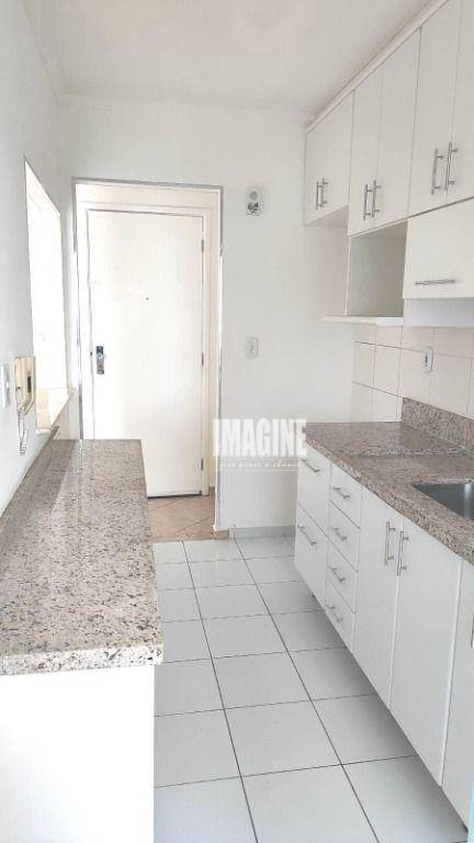 Apartamento à venda com 2 quartos, 52m² - Foto 10