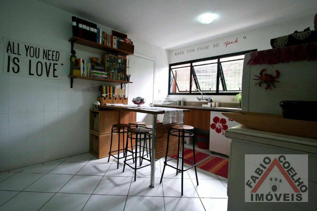 Apartamento à venda com 4 quartos, 160m² - Foto 17