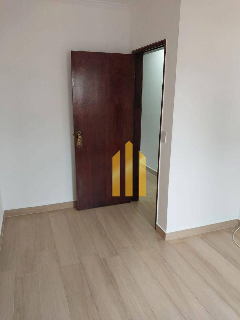 Sobrado à venda e aluguel com 3 quartos, 180m² - Foto 26