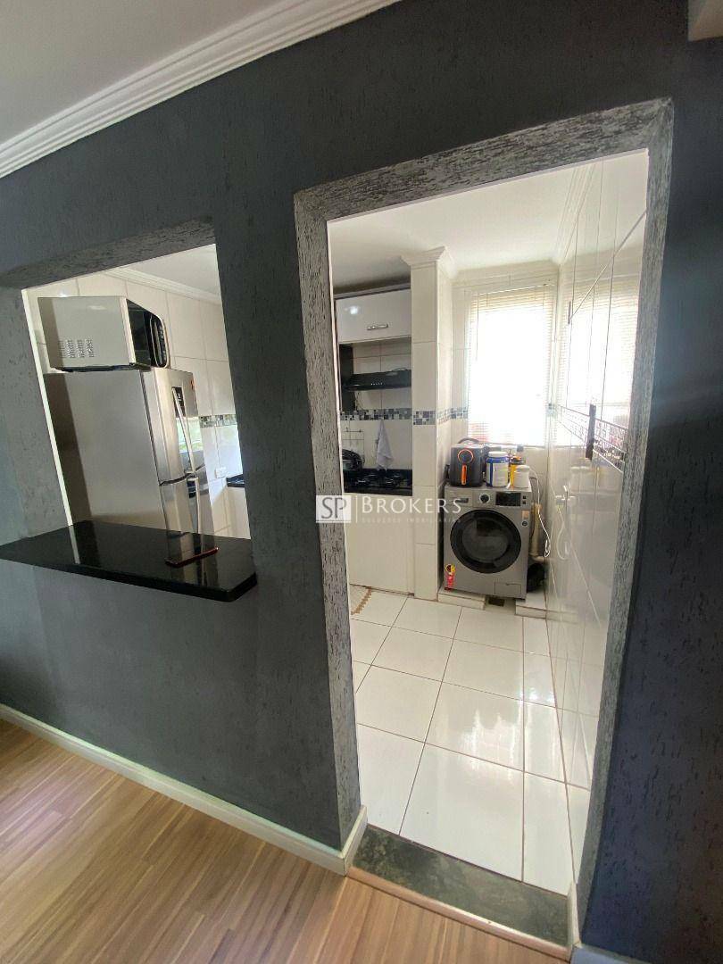 Apartamento à venda com 2 quartos, 50m² - Foto 2