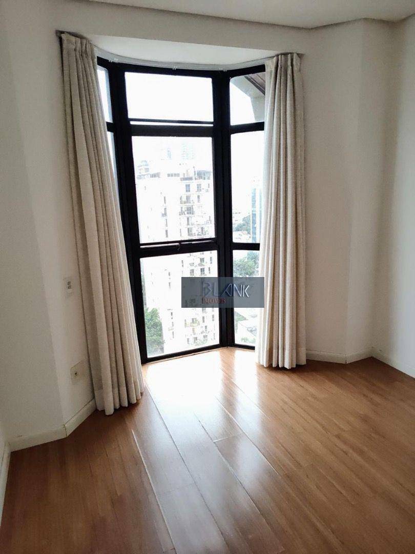 Apartamento para alugar com 2 quartos, 132m² - Foto 25