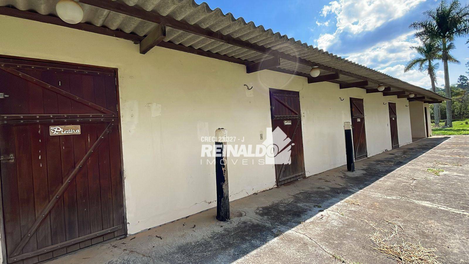 Sítio à venda com 4 quartos, 400m² - Foto 13