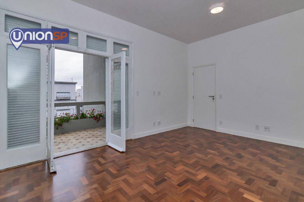 Apartamento à venda com 3 quartos, 239m² - Foto 20