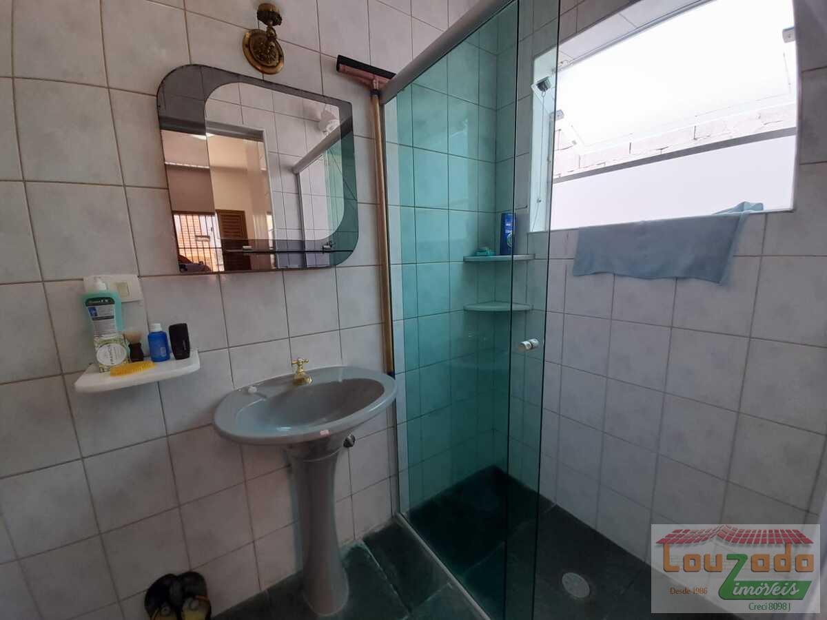 Sobrado à venda com 3 quartos, 250m² - Foto 8