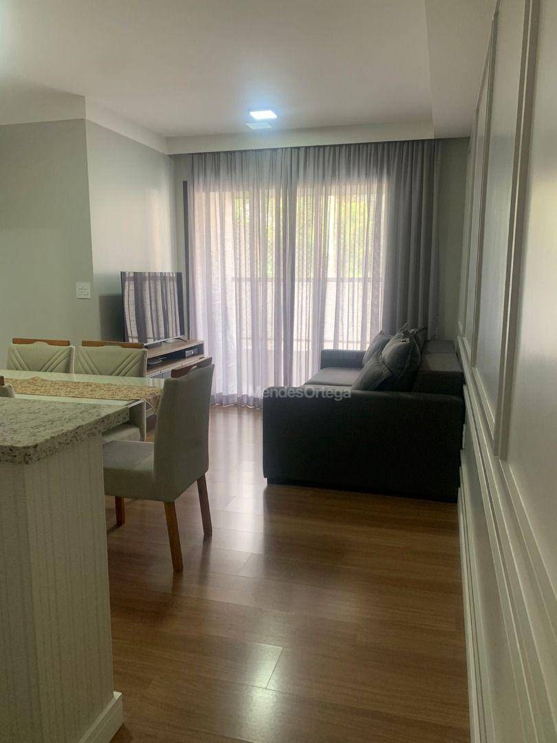 Apartamento à venda com 2 quartos, 62m² - Foto 9