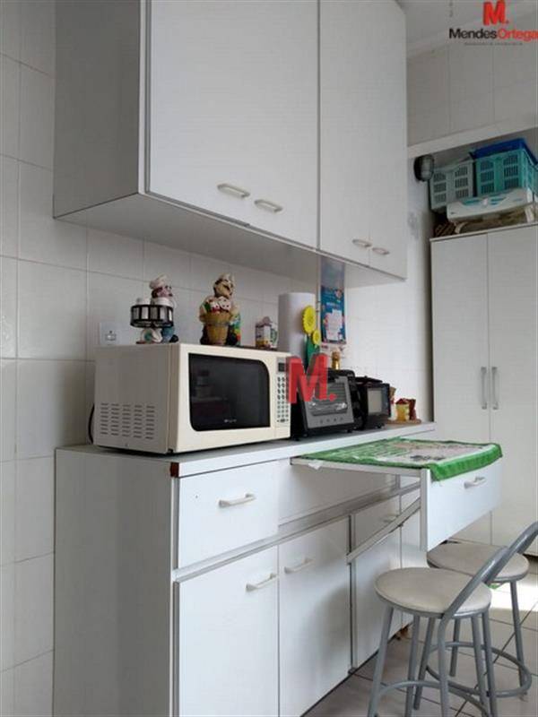 Apartamento à venda com 2 quartos, 60m² - Foto 7