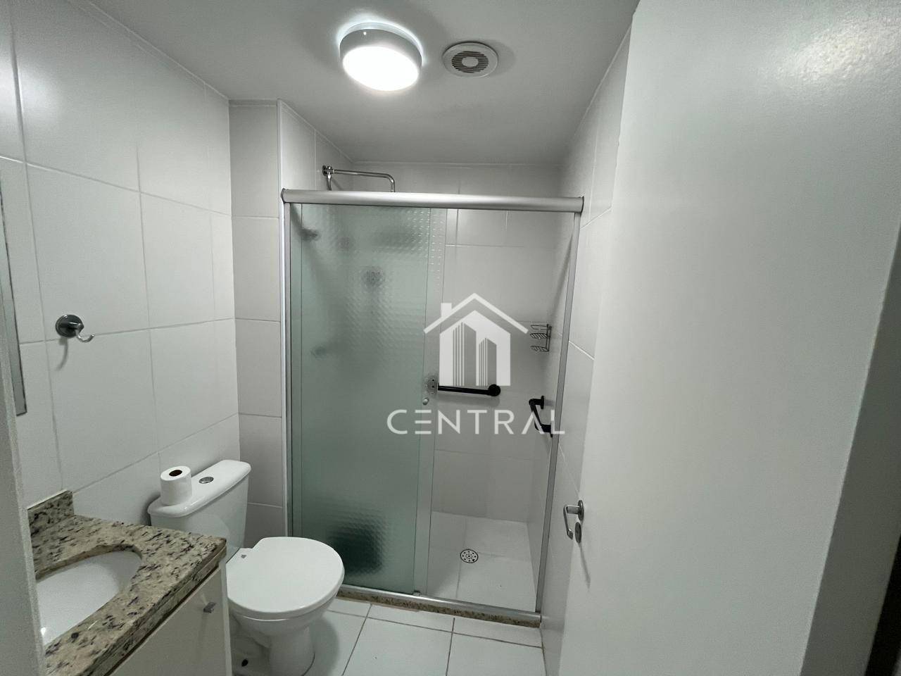 Apartamento à venda com 3 quartos, 76m² - Foto 13