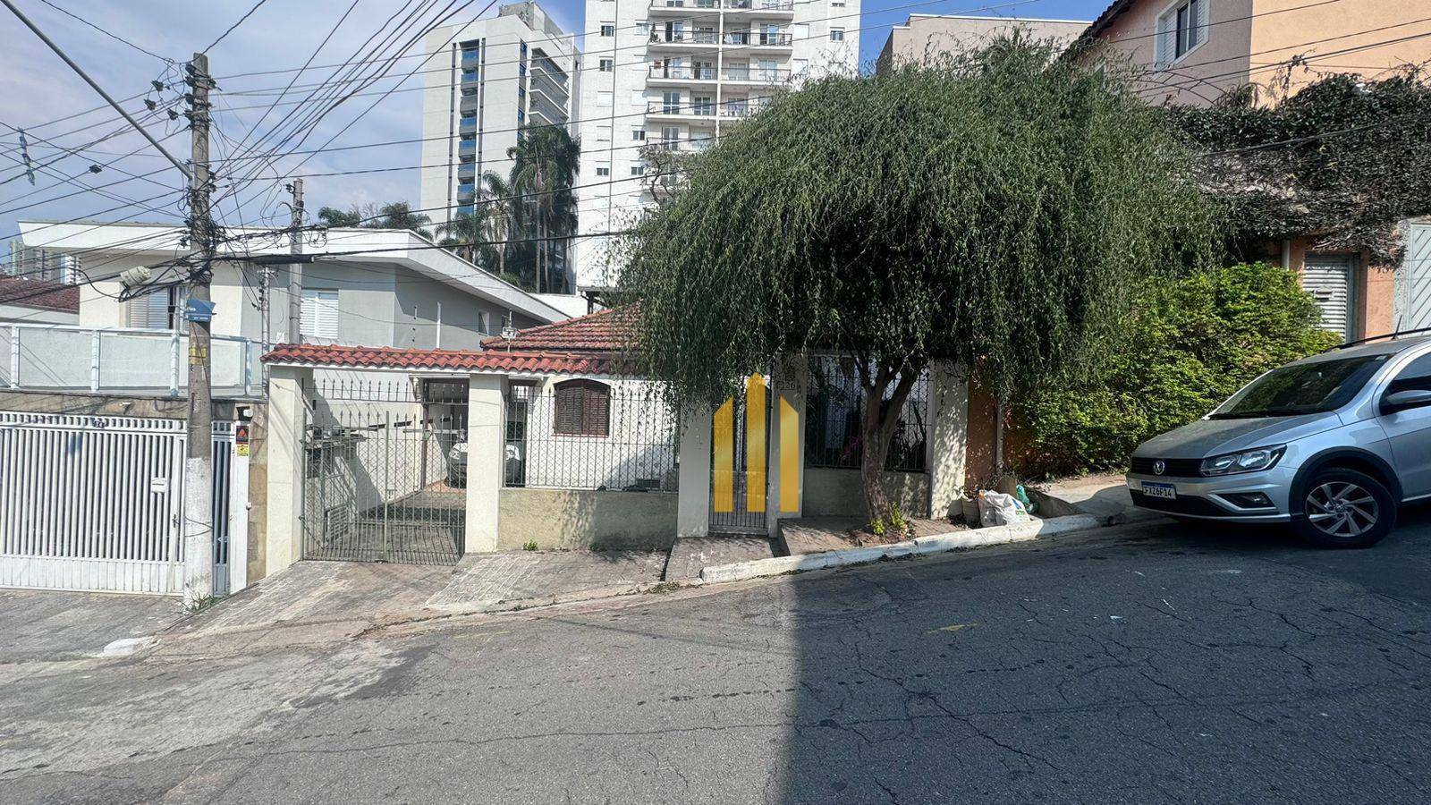 Casa para alugar com 2 quartos, 110m² - Foto 1