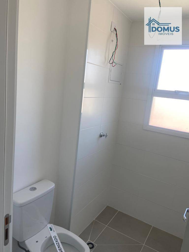 Apartamento à venda com 3 quartos, 75m² - Foto 10