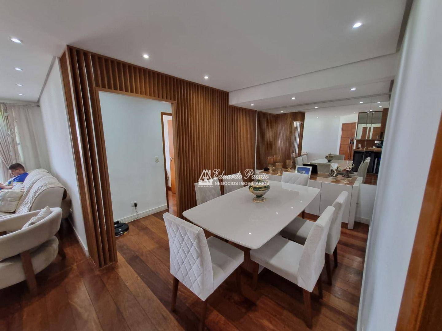 Apartamento à venda com 3 quartos, 115m² - Foto 1