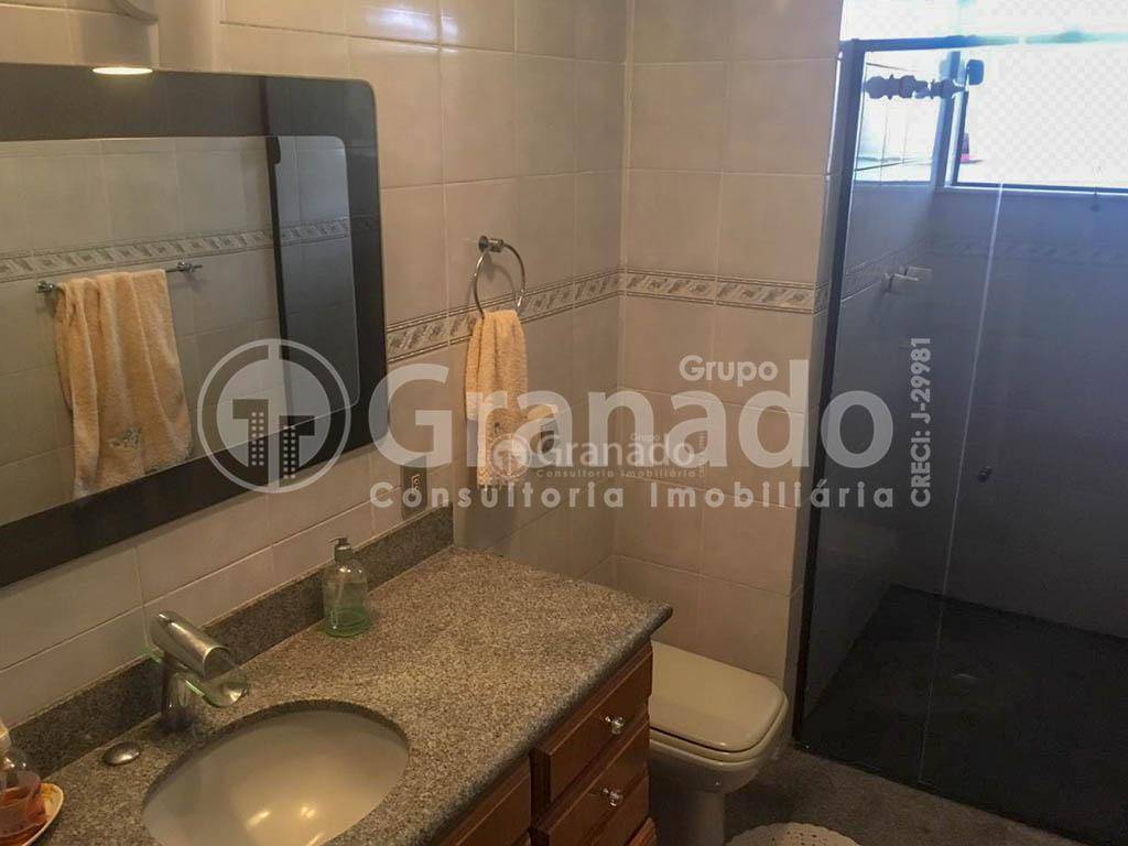 Sobrado à venda com 10 quartos, 800m² - Foto 11