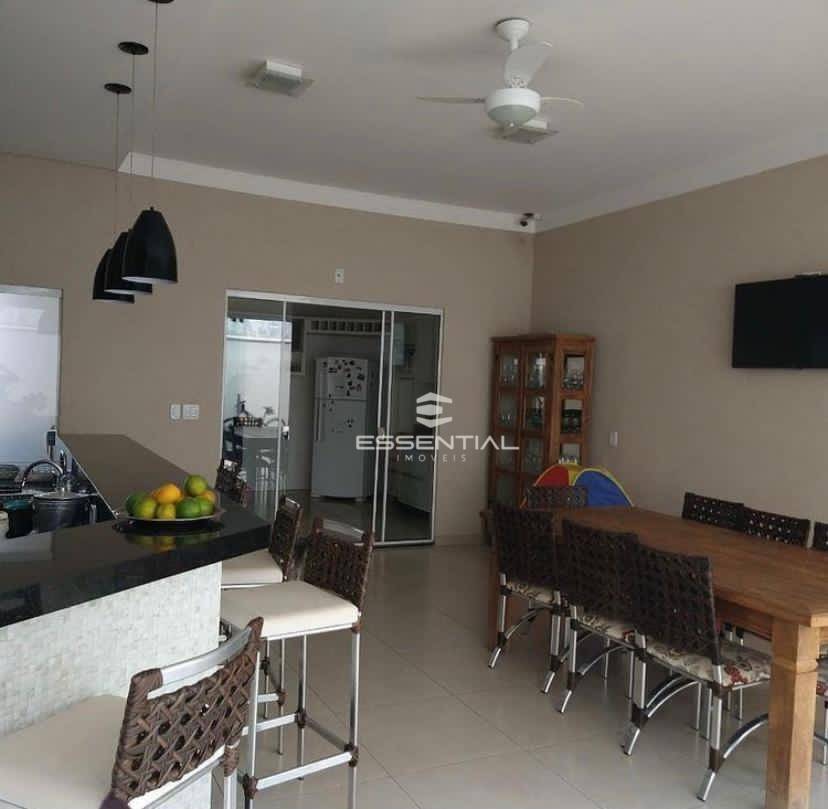 Casa à venda com 3 quartos, 275m² - Foto 7