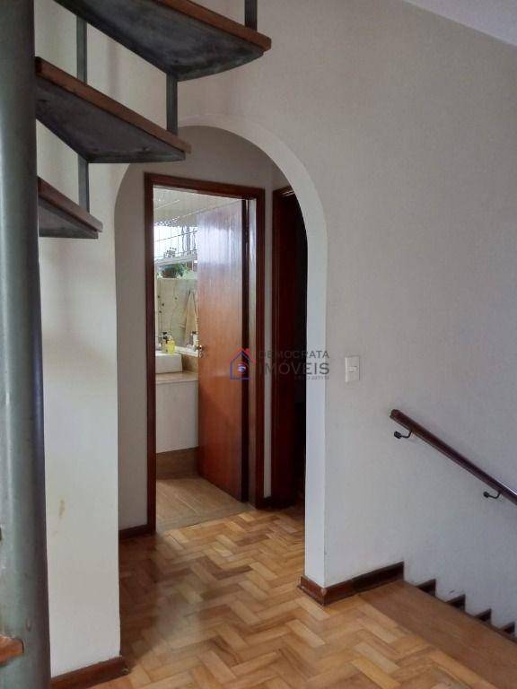 Sobrado à venda com 4 quartos, 301m² - Foto 16