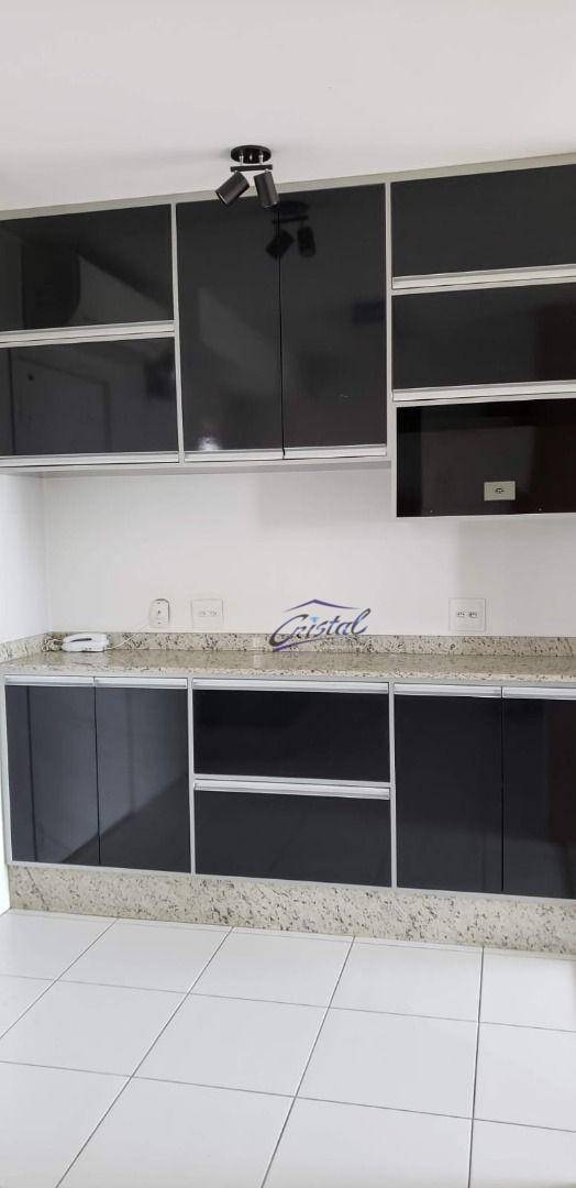 Apartamento à venda com 3 quartos, 95m² - Foto 18